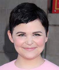 A sleek asymmetrical bob framed goodwin's seductively smoky eyes. 11 Ginnifer Goodwin Hairstyles Hair Cuts And Colors