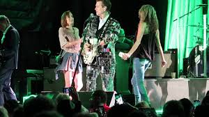 Somebody's cryin' (live) chris isaak. Chris Isaak Live Baby Did A Bad Bad Thing Humphreys By The Bay San Diego Ca 8 28 19 Youtube