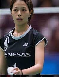Mai 1993) er en japansk badmintonspiller. Sosok Yuki Fukushima Yang Kepergok Nginep Di Kamar Momota Indosport