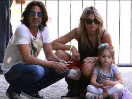 Guarda tutte le sue foto più belle | gossip. Maddalena Corvaglia Ecco La Figlia Dell Ex Velina Jamie Burns