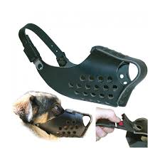 Pourquoi un classement museliere chien. Museliere De Frappe Chien De Securite