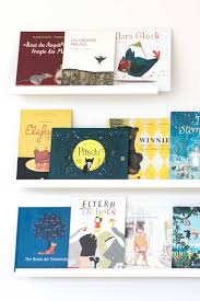 Wie Kinder Die Bucher Lieben Lernen Oder Unser Bucherregal Nach Montessori Ein Ikea Hack Bucherregal Kinder Ikea Bucherregal Kinder Kinderbucherregal