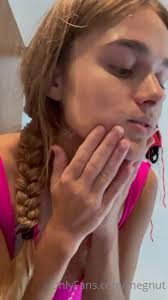 Megnutt02 Fanbus - SauceSenpai Leak