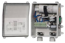 Thermal Protection With Capacitor For One Single Phase Submersible Borehole Electric Pump Inside View In 2020 Submersible Pump Submersible Electrical Circuit Diagram