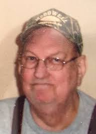 Jerry Kester's Instagram, Twitter & Facebook