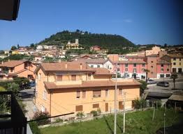 Completa la proprietà un'ampia cantina. Trilocali In Affitto Da Privati In Provincia Di Verona Casa It