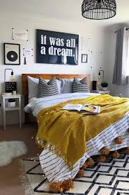 33 Stylish Bedroom Decorating Ideas To Inspire You Bedroom Decor Home Decor Bedroom Home Decor
