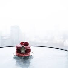 Nana New York On Instagram Gorgeous Laduree Ispahan Macaron With Rose Water Creme And Lychee To Celebrate National Macaron Day Rose Water Laduree Food Art