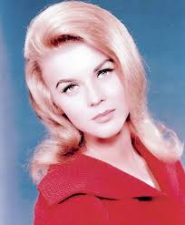 Beautiful 🌹 Ann Margret Local Programs Νον. 30 0-Dec. 30-Dec.6 6 TV GUIDE  15é ው A AWeek Week of Big Specials: Army-Navy Game Ann-Margret Perry Como  PBL' Return National Geographic's Reptiles Elvis