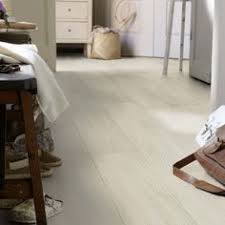 Im teppichland sortiment finden sie eine vielzahl ein hochwertigen bodenbelägen zu niedrigen preisen. 8 Pvc Boden Ideen Boden Bodenbelag Pvc Belag