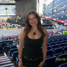 𝐂𝐥𝐚𝐢𝐫𝐞 𝐀𝐜𝐤𝐥𝐞𝐲 (@claireackleyy) · Instagram 照片和视频