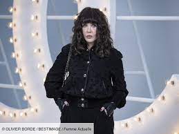 Born isabelle yasmine adjani on 27th june, 1955 in paris, france, she is famous for the story of adèle h. 2021 Isabelle Adjani Poses With Her Son For A Famous Brand Femme Actuelle Le Mag