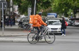 Deliveroo Und Lieferando So Arbeiten Die Lieferdienst Radler