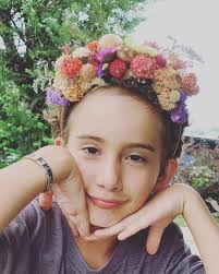 Tiffany Scholl's Instagram, Twitter & Facebook