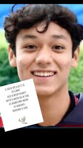 Leonardo Gamez Jugando Futbol