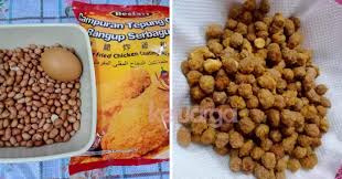 Sajian ayam goreng bumbu pedas manis yang gurih adalah hidangan utama yang enak. Kacang Goreng Crispy Spicy Semudah Abc 15 Minit Jer Dah Siap Keluarga
