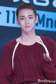 하지만 평범한 볼을 빠뜨리는 등 수비에서 아쉬운 모습을 보였다. í¬í†  ìƒ¤ì´ë‹ˆ í‚¤ ê°•ë°±í˜¸ í—¤ì–´ìŠ¤íƒ€ì¼ë„ ìž˜ ì–´ìš¸ë¦¬ì£  ë¸Œë ˆì´í¬ë‰´ìŠ¤