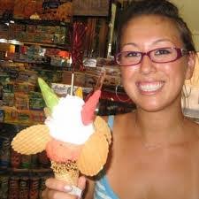 Suzanne Felton's Instagram, Twitter & Facebook