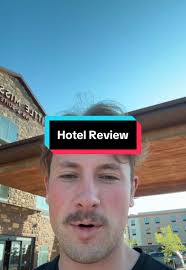 Hotel Reivew : Little Missouri in Watford City, ND. Have you stayed he...