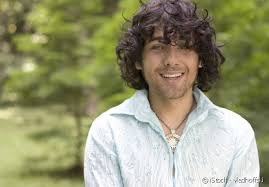 Men's hair in the 70s was heavily influenced by musicians, movie stars, celebrities, and the hippie lifestyle in full swing. Men S Hairstyles Can You Get The 70 S Style