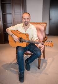 Aileleri ve gençleri bu tehlikeye karşı korumak uğruna basın dünyamızın önde gelen isimlerinden milliyet ile el ele mücadele etmekte. Umit Sayin Yeni Bir Sarki Yaptim En Az 50 Yil Dinlenir Son Dakika Magazin Haberleri