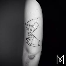 Searching the photos on our site will help you get inspiration, or even learn about tattoos, discover their symbolic meaning, find inspiration, collect the ones you like and easily contact the artists who created them to find out. Minimalist Single Line Tattoos By Iranian German Artist 59 Pics Promise Tattoo Line Tattoos One Line Tattoo