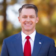 I was proud to visit with the AL Boys State Secretary of State, Tanner  Coutch, and delegates Toushawn Bridges, Garrett Weaver, and Mitchell Owens.  It's always great to meet with Alabama's future