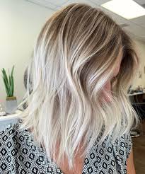 As a matter of fact, there's a lot of ways to style your short hair. 70 Short Blonde Hairstyles And New Trends In 2021