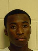 Police said that 26 year old kevin pearce and 25 year old victor ford, both in omaha, both robbed and shot to death, were the victims of 21 year old taiana matheny from tucson. Omaha Bonnie S Blog Of Crime