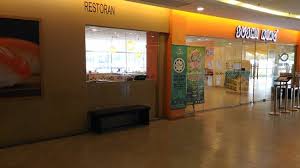 Sungai petani is kedah's largest city and is located about 55 km south of alor setar, the capital of kedah, and 33 km northeast of george town, the capital city of the neighbouring state of penang. Affordable Japanese Food Review Of Sushi King Amanjaya Sungai Petani Malaysia Tripadvisor