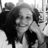 Lisa Esteves's Instagram, Twitter & Facebook