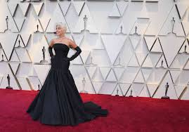 Prosieben berichtet live vom roten teppich. Oscars 2019 Lady Gaga Auf Dem Red Carpet Der Oscar Preisverleihung