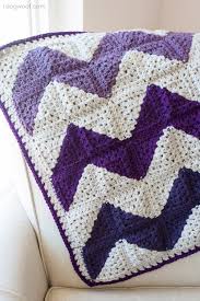 Knit baby blanket pattern, knit chevron baby blanket pattern, baby blanket knit pattern, easy knit blanket pattern, easy knit afghan. Granny Squares Chevron Afghan Crochet Pattern One Dog Woof