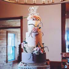 Y All I Got To Make One Of My Best Friends Wedding Cakes This Weekend I Put So Much Love Into Every Cake I Create But Th Wedding Cakes Minnesota Bride Cake