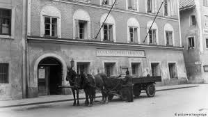 But it has a heavy legacy. Adolf Hitlers Geburtshaus Wird Abgerissen Europa Dw 17 10 2016