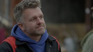 Vragenspel van John eindigt in Boer zoekt vrouw met tranen door  concurrentiestrijd: 'Ellebogenwerk'