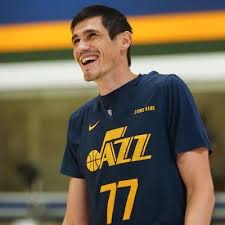 Ersan ilyasova is a player who has had incredible fantasy relevancy for short periods of time. Ersan Ilyasova Ersan Twitter