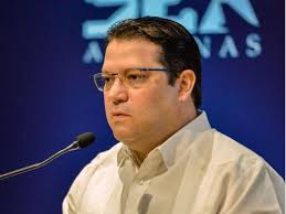 Aduanas adecúa su proceso de emisión de licencias al nuevo marco legal y a  Burocracia Cero