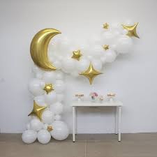 Moon And Star Diy Balloon Garland Kit Perfect For Over The Moon Twinkle Twinkle Little Star Themed Celebrations Balloon Garland Twinkle Twinkle Baby Shower Balloons
