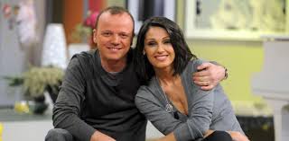 The two are in the process of rebuilding separate lives . Gigi D Alessio And Anna Tatangelo Prime Time Show On Canale 5