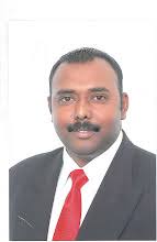 Cllr Bradley Singh: CLLR BRADLEY SINGH DOING A MEET N GREET IN THE PHOENIX  PLAZA