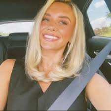 carli (@carli.morgan)