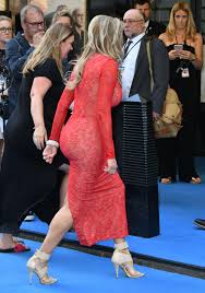 RampantTV - Carol Vorderman is pissed off that people talk about her ass &  not her brains