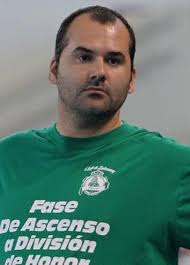 Abel Estévez seguirá un año más al frente del Porriño