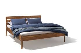 Betten aus massivholz sind heute gefragter denn je. Naturholzbetten Fur Ihr Schlafzimmer Team 7