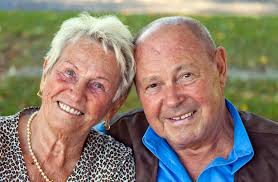 Saarbrücken: Stadt ehrt Senioren und langjährige Ehepaare