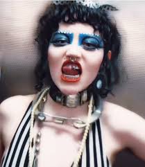 Maria Roi Look Alike