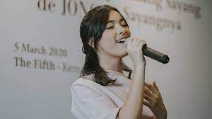 Download lagu mp3 terbaru 2020 gratis. Lirik Bikin Nagih 10 Lagu Indonesia Terbaru Populer Hits Di April 2020