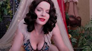 Cruel.alice âšœï¸ Welcum to kinky Wonderland âšœï¸ Im the sex dripping  opposite