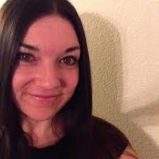 Amanda Ferris's Instagram, Twitter & Facebook